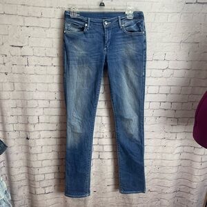 True Religion size 27 Cora mid rise straight jeans *missing button*